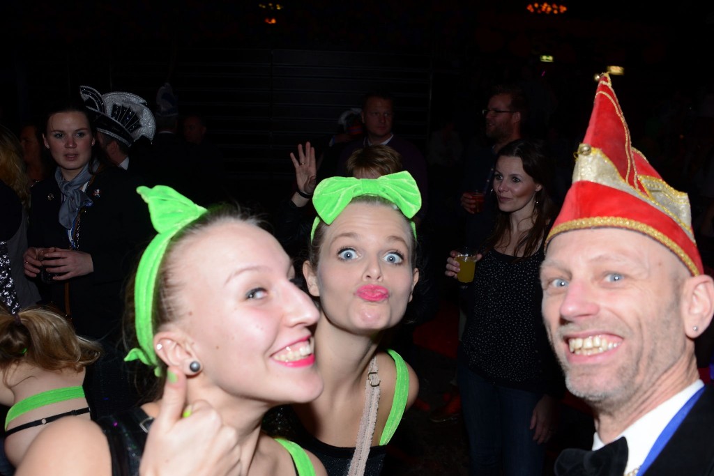 ../Images/Jubileum feest 5x11 251.jpg